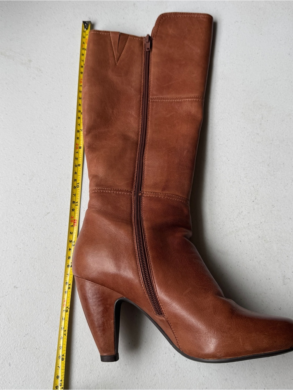 MIZ MOOZ FLYNN KNEE HIGH BROWN LEATHER BOOTS WOMENS SIZE 7.5 SIDE ZIP HEELED - Picture 10 of 13